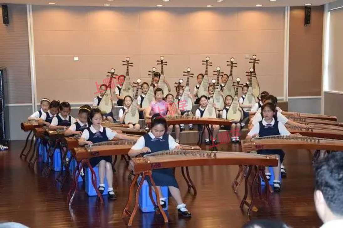浦东世博家园实验小学: 赞! 每个学生都会一门民族乐器相关资料 3