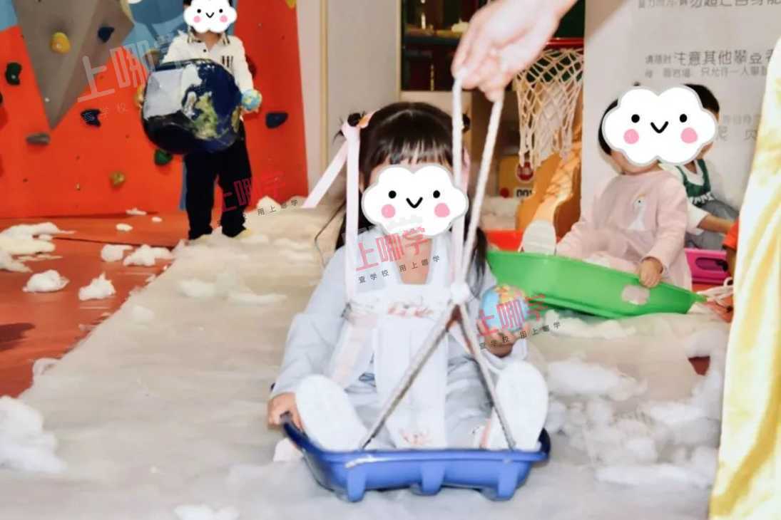 超大的室内游乐场所、1:3的师资配置、耗资2000万打造的多元课程体系，这家托育园被一大波家长疯狂安利！相关资料 37