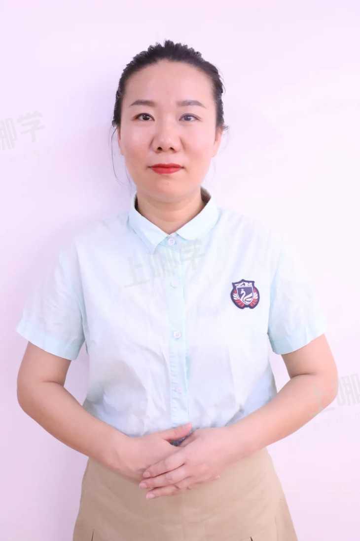 保育职位:杨媛 ella姓名:配班职位:高馨玥 lily姓名:主班职位:王嘉绮