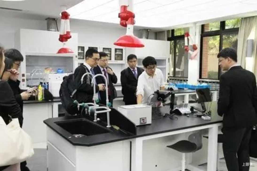 喜讯丨杨浦区14所学校、社团获评首批上海市科技教育特色示范学校和学生科技创新社团相关资料 9