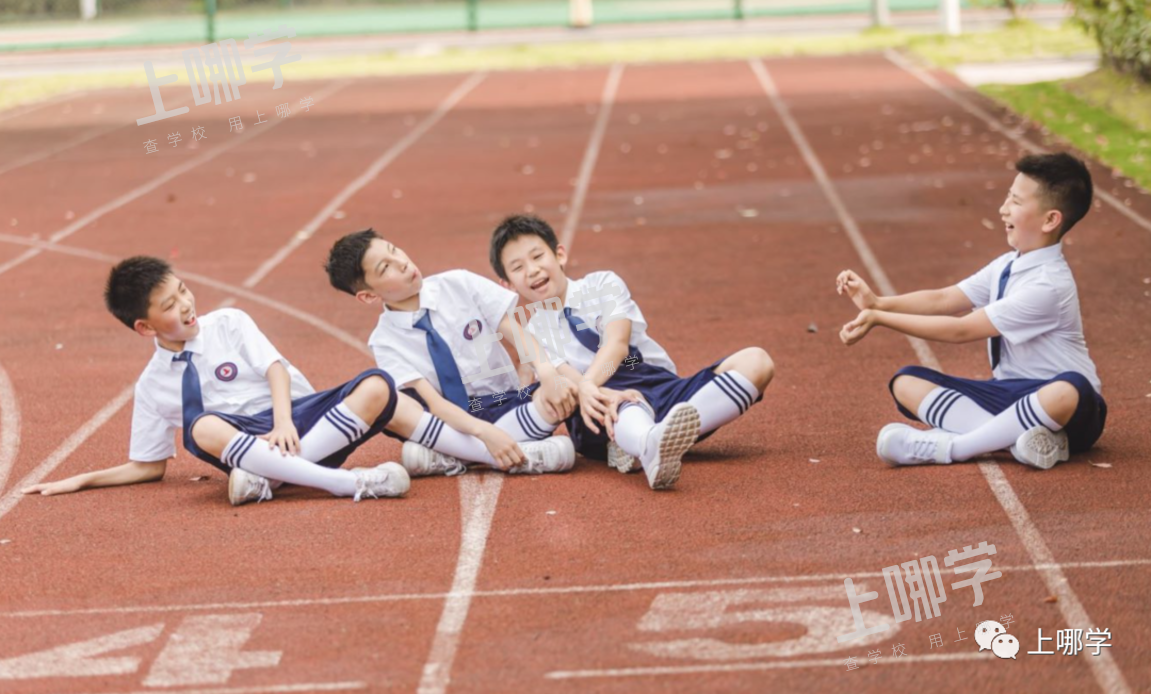 美爆了！上海20所小学超美毕业照来袭！福外、卢湾、交大附小等，你pick哪所？相关资料 9