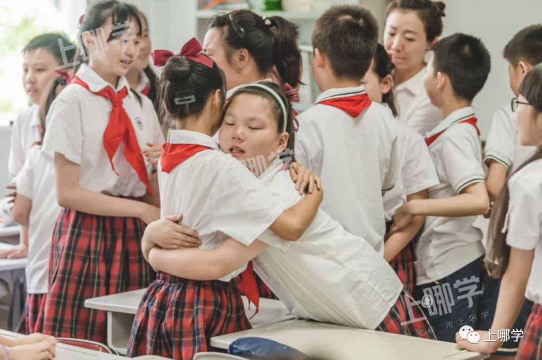 美爆了！上海20所小学超美毕业照来袭！福外、卢湾、交大附小等，你pick哪所？相关资料 3