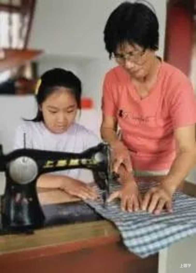 申时校园“双减”｜杨浦：依托大中小学思政课一体化建设，课后服务迎来“思政时间”相关资料 26