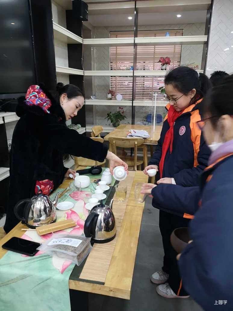 申时校园“双减”｜杨浦：依托大中小学思政课一体化建设，课后服务迎来“思政时间”相关资料 16