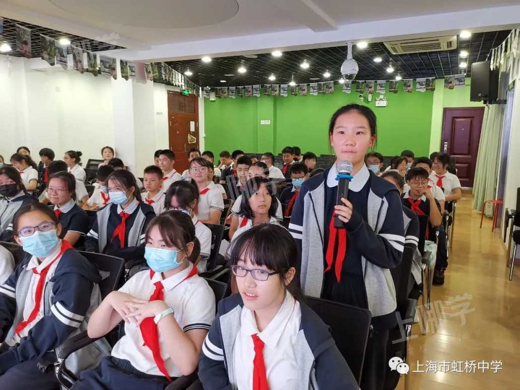 影  肖星刚 王艺霏审  稿  刘西佳编  辑  冯颖杰上海市虹桥中学八