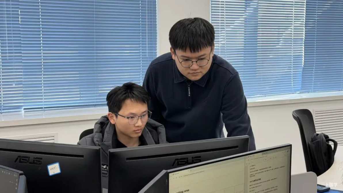 上海信息技术学校学生“世赛”夺金！相关资料 2