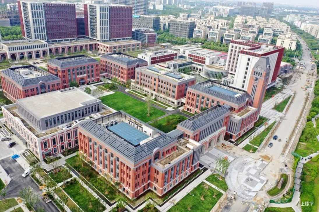 新校区建成！下月启用！学生等正在从黄浦和闵行搬迁至浦东！相关资料 6