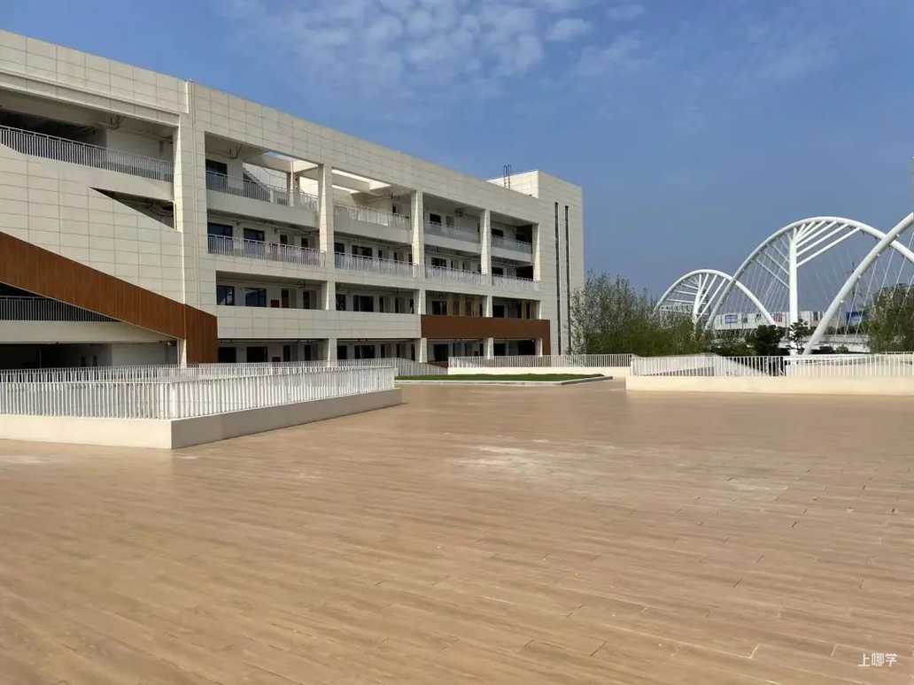 36个班！上海这所新建初中完成竣工验收！附学校实景图！相关资料 2