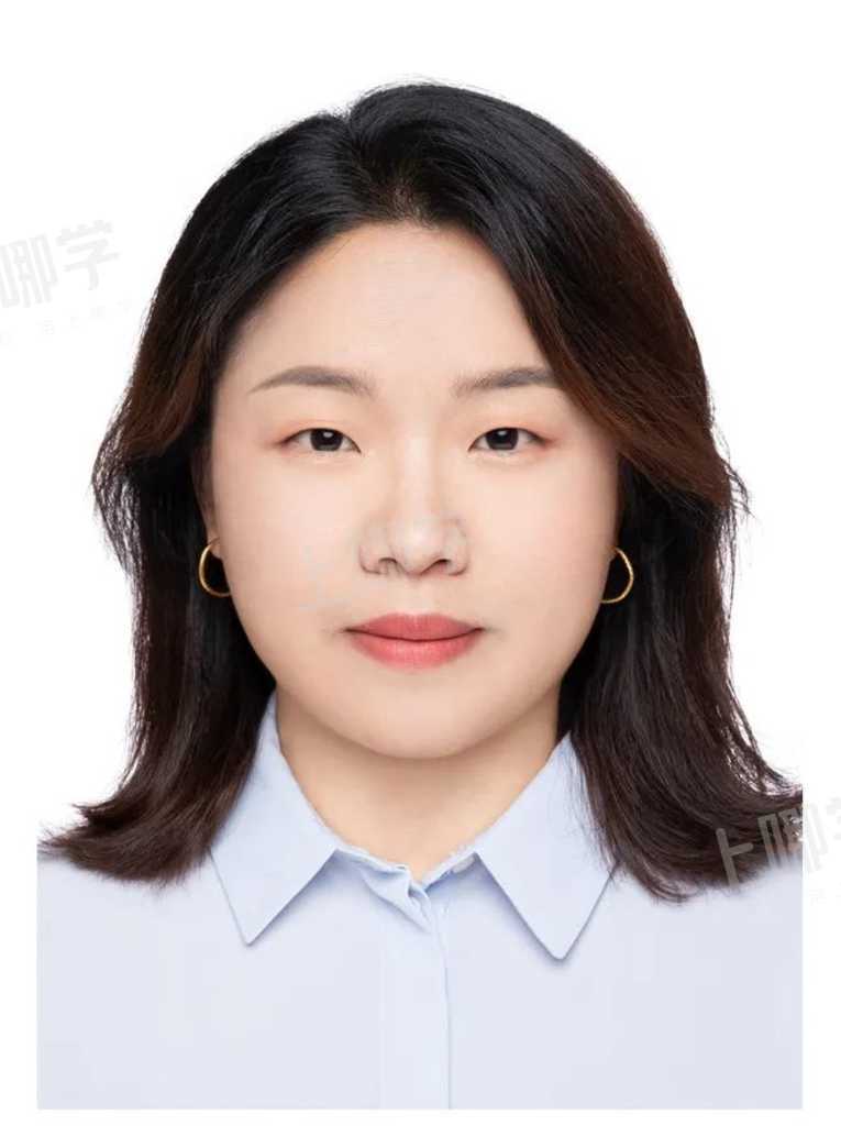 陈琳琳党龄:16年岗位:班主任服务承诺:立足本职工作,不忘初心,牢记