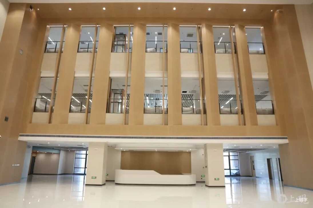 新校区建成！下月启用！学生等正在从黄浦和闵行搬迁至浦东！相关资料 10