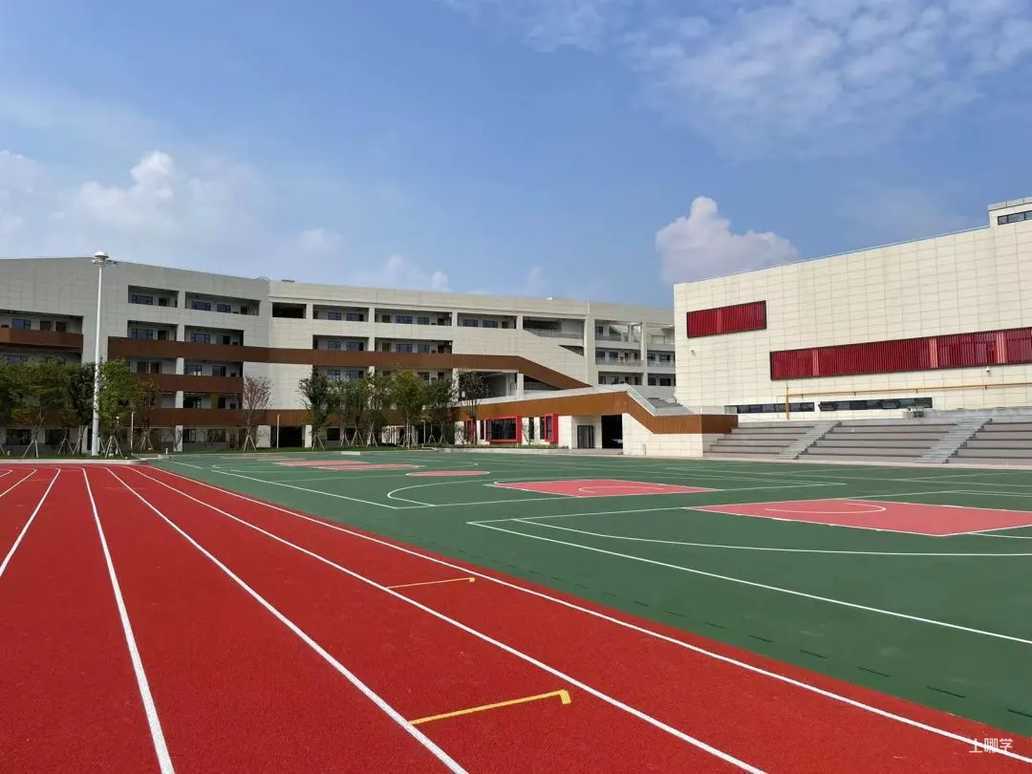 36个班！上海这所新建初中完成竣工验收！附学校实景图！相关资料 8