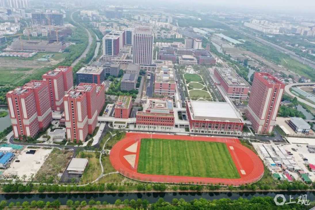 新校区建成！下月启用！学生等正在从黄浦和闵行搬迁至浦东！相关资料 9