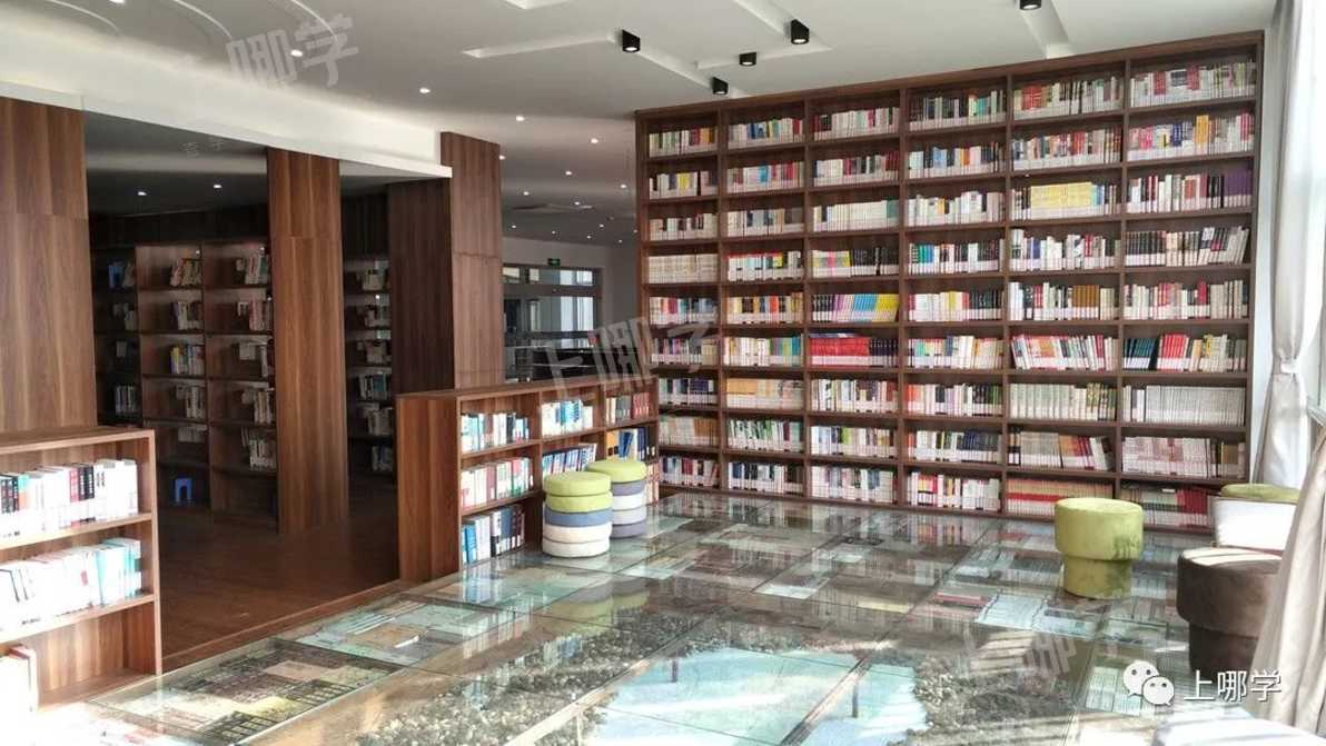 21个复旦、25个交大！上海这所“黑马”学校成绩再度引人注目！还连读多年收获清北录取喜讯！相关资料 10