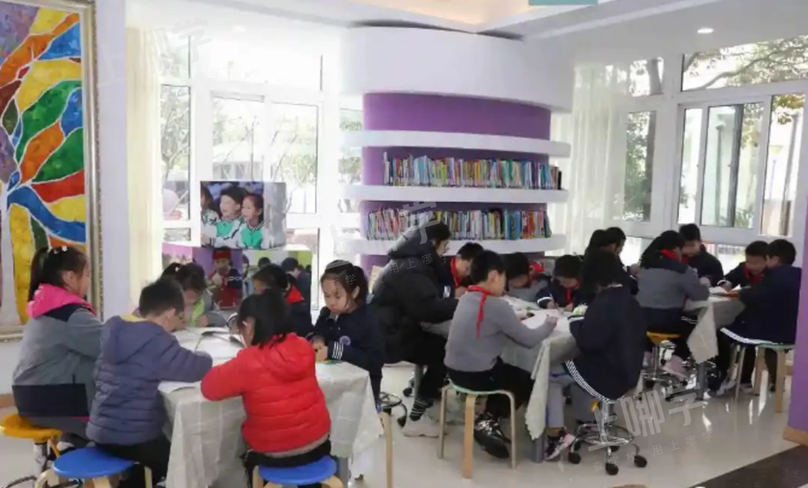开学几点接娃？上海18所中小学全面启动晚托延时服务！兴趣班+课内作业，部分还能晚托到17:30！相关资料 24