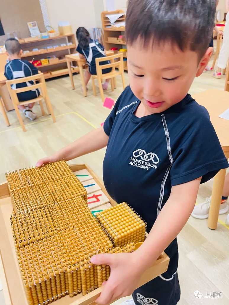 上海市中心还有这样一座隐于喧嚣的高端幼儿园！纯正蒙氏教育体系、原生态园林环境，今年仅开放少量学位预约！相关资料 39